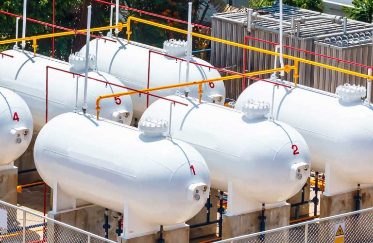 different type and sizes of liquefied natural gas lng